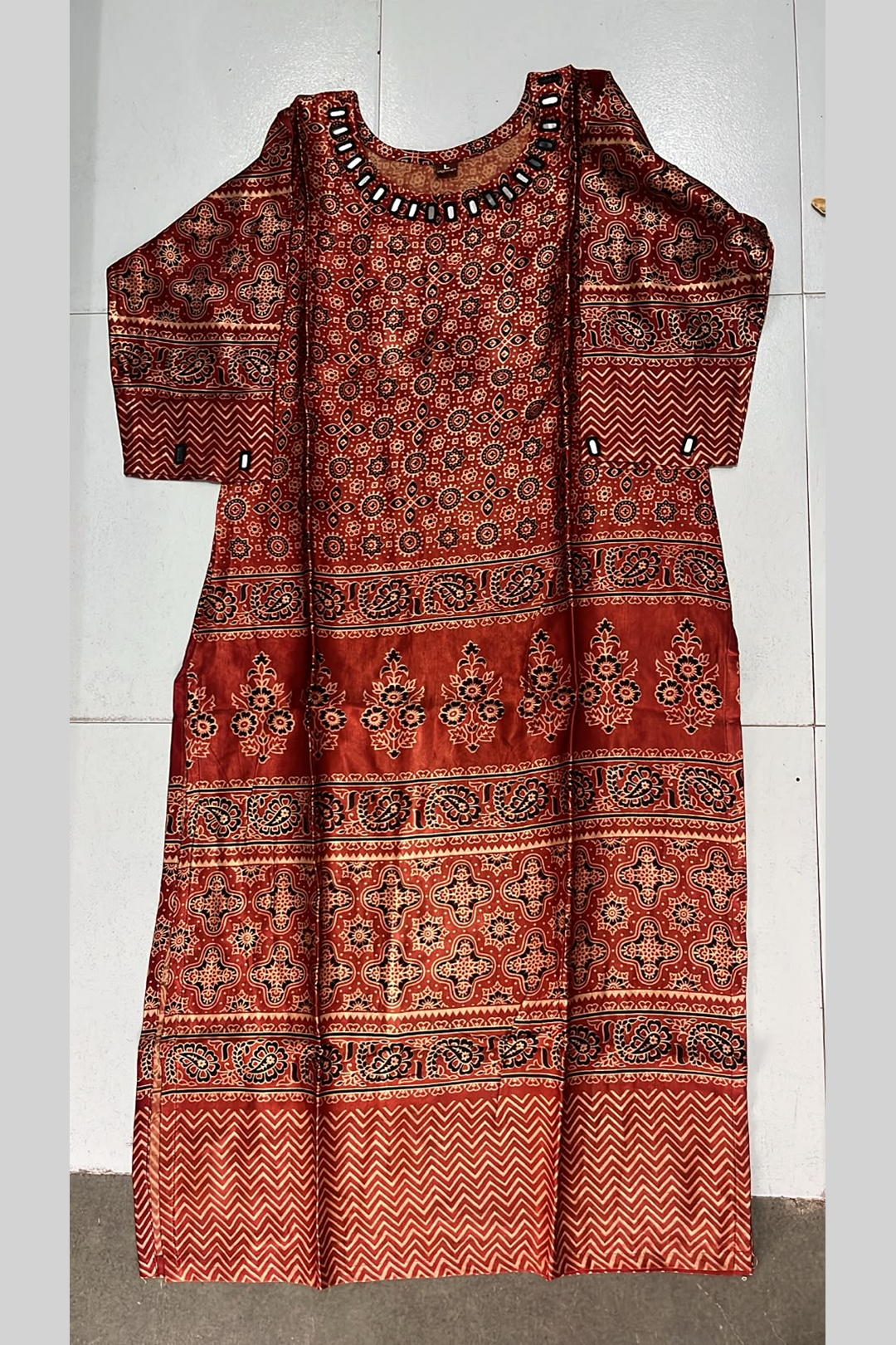 Maroon Ajrakh