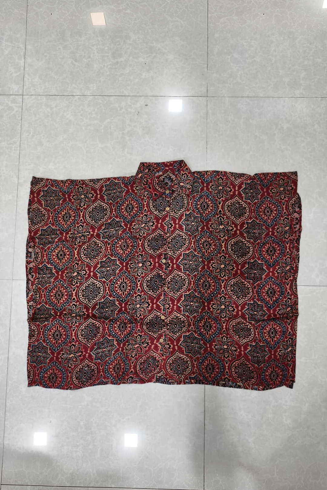 Shirt Maroon Medallion