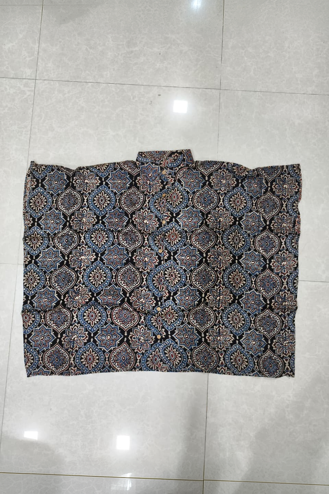 Shirt Black Medallion