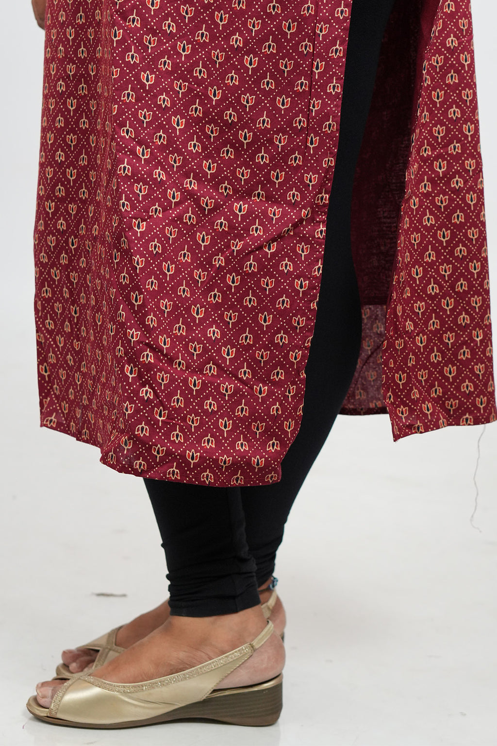 Close up of feet and hem detailing on Aroha Chamak Cotton Kurti