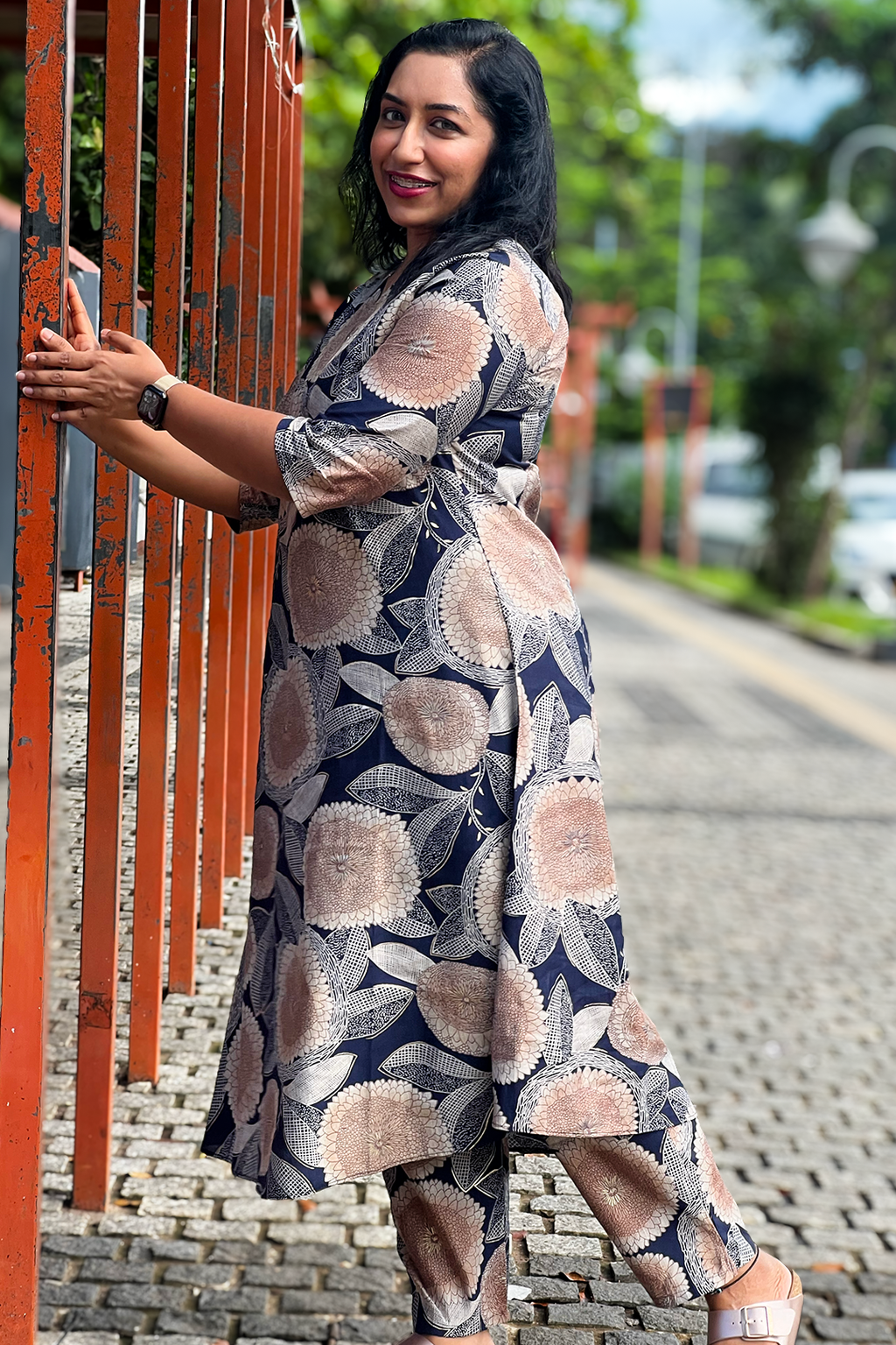 Aroha Dahlia navy floral co-ord set, side view
